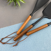 Ensemble de 7 ustensiles de cuisine en silicone avec poignée en bois, antiadhésifs, résistants à la chaleur, antidérapants, anti-brûlure, pour la cuisson et le service