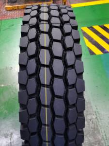 Neumáticos para camiones HANKSUGI TBR, control de calidad japonés, largo kilometraje para autobuses y camiones - Product Image 3