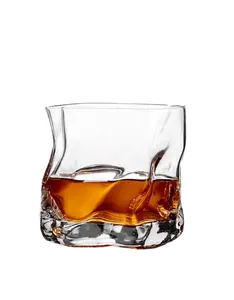 Bicchiere da whisky trasparente in cristallo di roccia vecchio stile dal Design intrecciato soffiato a bocca unico