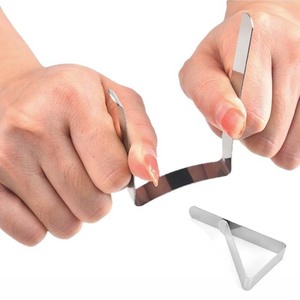 Offre Spéciale 7.5cm <span class=keywords><strong>nappe</strong></span> <span class=keywords><strong>nappe</strong></span> plinthe Clips en acier inoxydable anti-dérapant tables de pique-nique couverture pinces de fixation <span class=keywords><strong>pince</strong></span> - Product Image 3