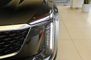 2025 modelo más nuevo 28T 5 puertas cinco asientos <span class=keywords><strong>Suv</strong></span> más barato para Cadillac XT5 dos ruedas motrices edición metropolitana a la venta - Product Image 5