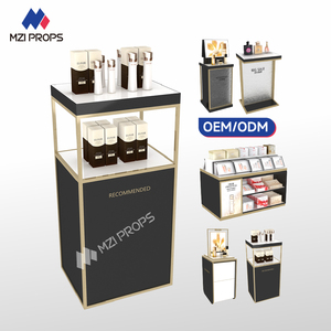 Espositori di Design per Negozi di Profumi, Vetrine Eleganti per Esposizione Fragranze - Product Image 6