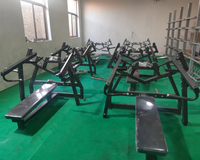 Équipement de musculation commerciale pour la poitrine, banc de musculation horizontal isolaire à charge par plaques