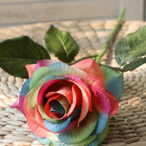 Rose artificielle hydratante de haute qualité pour la décoration intérieure, accessoire de photographie de mariage, plante verte artificielle <span class=keywords><strong>en</strong></span> <span class=keywords><strong>pot</strong></span>, commande <span class=keywords><strong>en</strong></span> gros - Product Image 1