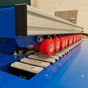 เครื่องทำแถบขอบอัตโนมัติความเร็วสูงสำหรับการก่อสร้างงานไม้ - Product Image 4
