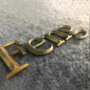 Lettere in Rilievo <span class=keywords><strong>Tridimensionali</strong></span> Personalizzate in Rame e Alluminio per Pareti di Sfondo, Lettere in Acciaio Inossidabile con Superficie Spazzolata per Branding - Product Image 1