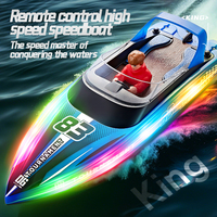 Usine HJ821 Télécommande Haute Puissance Moteur LED Lumières Bateau De Course Sur L'eau Garçons Piscine Jouet Double Système D'hélice En Plein Air RC Bateau