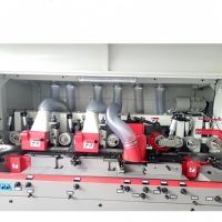 M621 Dégauchisseuse quatre faces automatique à 6 têtes avec table coulissante, moteur 5,5 kW, tension 380 V
