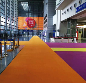 Giá Rẻ Giá Tùy chỉnh hình chữ nhật màu trắng đồng bằng sườn kim đấm thảm phong cách mới khách sạn triển lãm ngoài trời Thảm cưới - Product Image 5