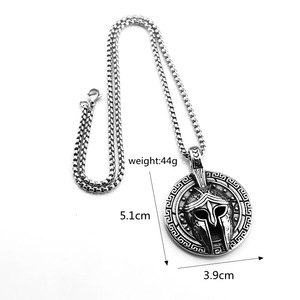 จี้สแตนเลสสตีลรูปหน้ากากสปาร์ตันสำหรับผู้ชาย สร้อยคอพร้อมจี้ธีมสปาร์ตัน เหมาะสำหรับใส่กับเสื้อผ้า เป็นของขวัญ - Product Image 5