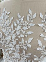 Tissu de dentelle de mariée perlée de fleurs 3d de luxe