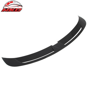 Convient pour Tesla Model Y 2025-2026 Aileron de coffre style IKON V2 Noir brillant - Product Image 6