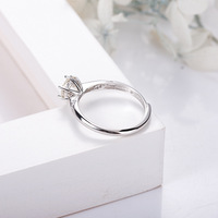Bague en argent S925 avec moissanite, style INS, bague de mariage à six griffes d'un carat, bague de confession en moissanite tendance