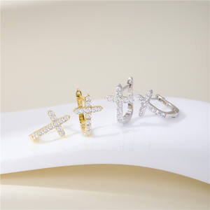 Boucles d'oreilles croix en argent sterling S925 minimaliste, version cuivre personnalisable, zircone taille ronde, or 14 carats pour femmes - Product Image 4