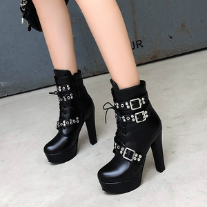 All'ingrosso da donna <span class=keywords><strong>con</strong></span> fibbia per cintura <span class=keywords><strong>con</strong></span> rivetto <span class=keywords><strong>con</strong></span> suola spessa scarpe in pelle <span class=keywords><strong>con</strong></span> plateau <span class=keywords><strong>con</strong></span> punta tonda stivali da donna Sexy e pesanti <span class=keywords><strong>stivaletti</strong></span> - Product Image 3