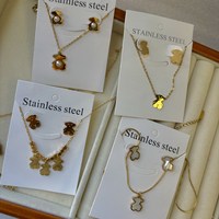 Conjunto de Collar y Pendientes de Oso de Peluche con Baño de Oro, Antialérgico, Accesorios Lindos para Mujer