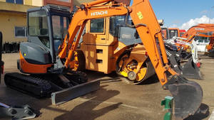 รถขุดขนาดเล็กมือสองราคาถูก zx35ฮิตาชิ zx30 zx35ฮิตาจิ - Product Image 6