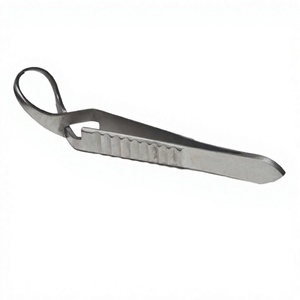 Pinza Quirúrgica Manual de Acero Inoxidable de Alta Calidad, 5cm 9cm, Autoclavable, Certificación CE, Uso Médico y Veterinario - Product Image 5