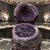 Ornement en géode de cristal d'améthyste naturelle, spécimen minéral violet brut, idéal pour la décoration intérieure, les cadeaux et la collection