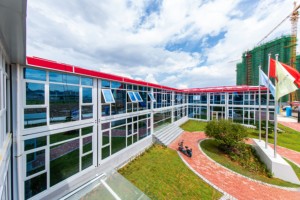 Container Prefabbricato Modulare Integrato per Uffici e Appartamenti con Impianti Idraulici ed Elettrici per Cantieri Urbani - Product Image 3