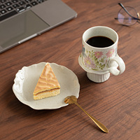 Offre Spéciale : Ensemble Tasse et Soucoupe à Café en Porcelaine Style Jardin Français, Design Floral Minimaliste Moderne, Compatible Lave-Vaisselle et Micro-ondes, pour le Thé