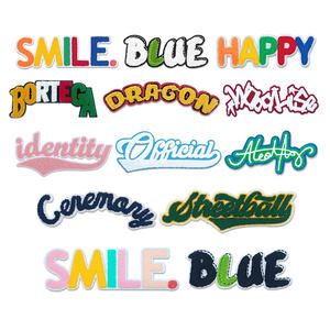 Marque à la mode à la mode coloré grand alphabet anglais éponge brodé <span class=keywords><strong>tissu</strong></span> patchs vêtements broderie patch autocollants - Product Image 1