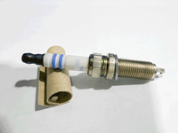 LESHI 0242140550 9693 Bougie Moteur Bougie Iridium Spark Plug pour Nissan Teana Murano Infiniti Q50