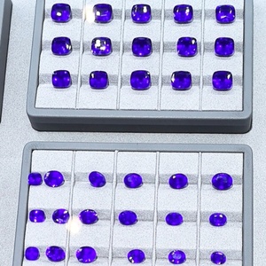 Saphir de laboratoire non monté pour bijoux, 5 mm, taille brillant rond, bleu royal, traité thermiquement, effet de changement de couleur, certifié GRC - Product Image 4