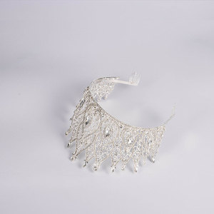 Corona Grande de Aleación con Incrustaciones de Cristales Blancos y Diamantes, Chapada, Suministro Directo de Fábrica, Coronas y Tiaras de <span class=keywords><strong>Miss</strong></span> Mundo - Product Image 4