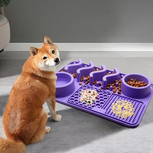 All-in-one kaymaz besleme paspaslar gıda su yavaş Pet besleyici köpek kedi kase Pet Lick Mat gıda sınıfı silikon yavaş köpek maması kasesi - Product Image 3
