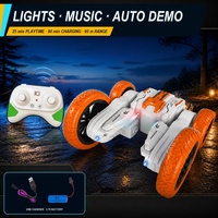 Voiture RC de course rechargeable 2,4 GHz à six directions avec bras oscillant, idéale pour les débutants, retour automatique, portée de 8 mètres