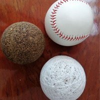 [Vente directe usine] Balle de baseball rigide de 9 pouces avec noyau en liège, balle d'entraînement sécurisée pour enfants, softball et baseball