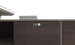 Escritorio de Oficina de Madera con Caja de Cables Oculta, Tomas de Corriente Integradas y Almacenamiento con Cerradura de Contraseñ<span class=keywords><strong>a</strong></span> - Diseño para Oficinas Comerciales/Domésticas - Product Image 6