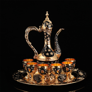 Vintage lusso europeo oro regalo di nozze in metallo teiera e vassoio da tè con 6 tazze per servire il tè - Product Image 3