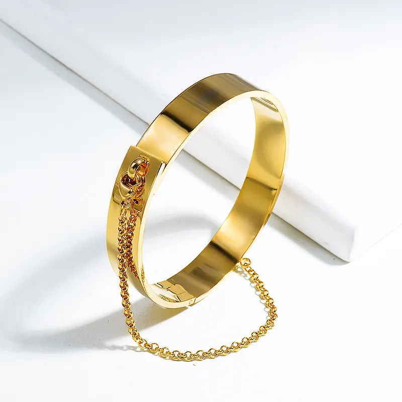 BAOYAN الأزياء الفولاذ المقاوم للصدأ IP مجوهرات مطلية بالذهب سلسلة سحر سوار الإسورة