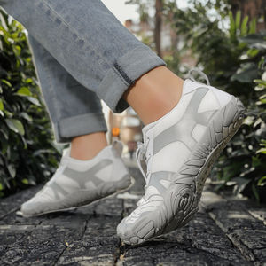 Chaussures de sport multifonctionnelles pour hommes et femmes, chaussures de sport d'extérieur, été, légères, respirantes, doublure en maille, antidérapantes, en caoutchouc - Product Image 3