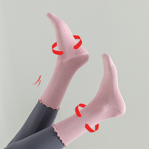 <span class=keywords><strong>Calcetines</strong></span> de punto sin costuras <span class=keywords><strong>con</strong></span> volantes, personalizados, antideslizantes, para yoga, trampolín, barra, pilates, compresión, tobillera, estilo Lulu Curl - Product Image 2