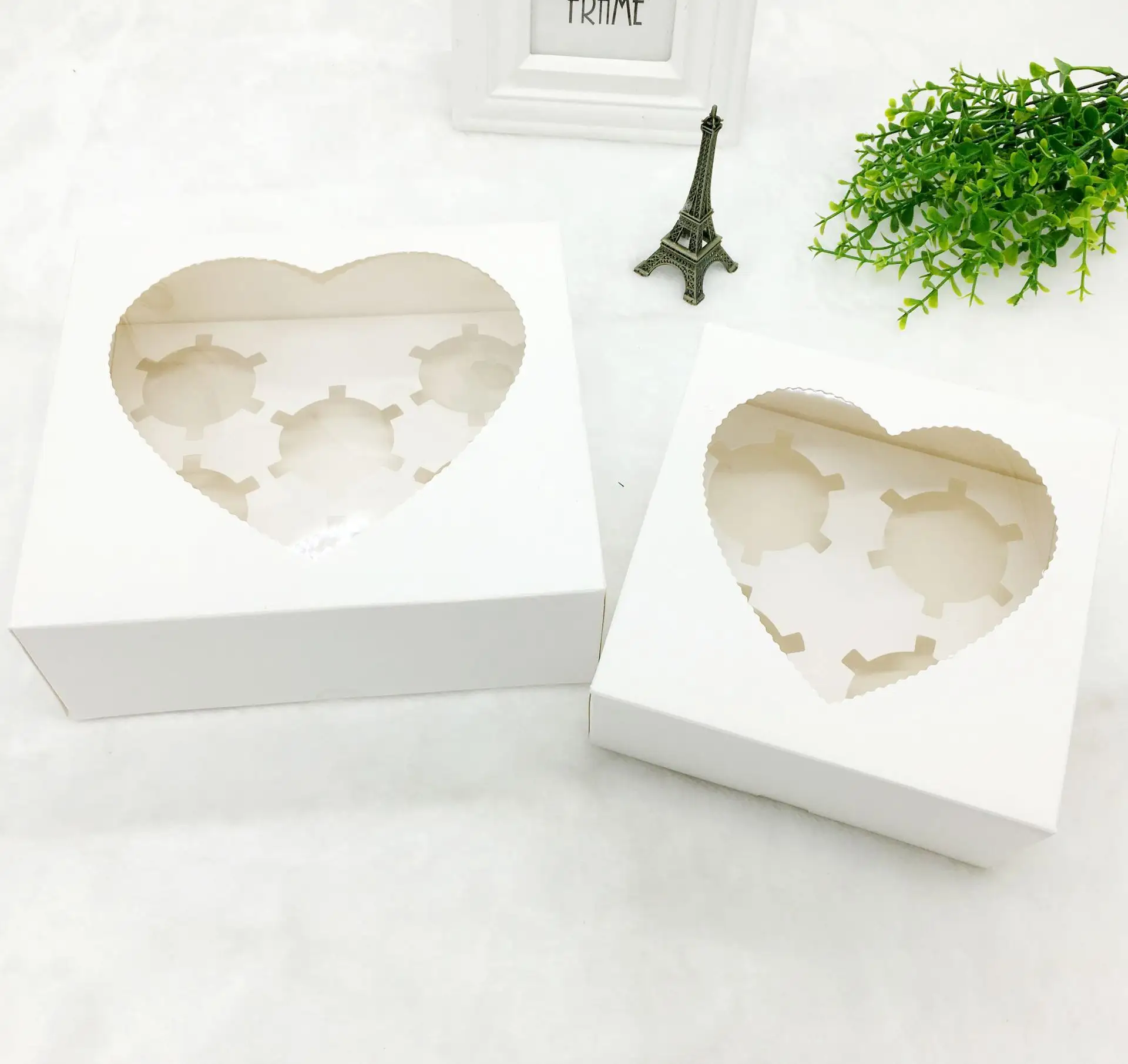 2021 NEW no folding pop up heart shape window 4 and 6 cavity paper cupcake box