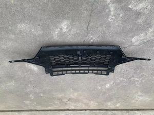 Offre Spéciale Auto Parts Grille de radiateur de pare-chocs avant LB5Z-8200-GCCar pour <span class=keywords><strong>Ford</strong></span> <span class=keywords><strong>Explorer</strong></span> <span class=keywords><strong>2020</strong></span> <span class=keywords><strong>ST</strong></span> USA - Product Image 2