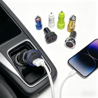 Chargeur de voiture USB circulaire portable pour téléphone, chargement rapide facile à insérer dans le port allume-cigare de voiture