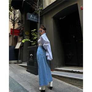 <b>Black</b> <b>Denim</b> Long <b>Skirt</b> Front Slit Button Decoration Casual Formal Style for All Seasons Asymmetric Print Washed Technique Light - Product Image 2