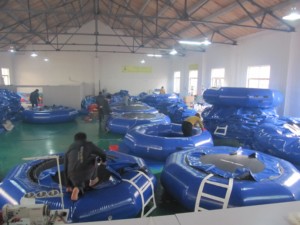 QIQU 0.9mm Sijia PVC Trampoline aquatique gonflable commercial soudé à chaud pour lac, pour enfants et adultes, diamètre 3m, capacité 100-500kg - Product Image 2