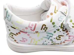 Vente en gros de baskets décontractées pour adolescents, garçons et enfants, avec design personnalisé, chaussures tendance en toile pour enfants - Product Image 4