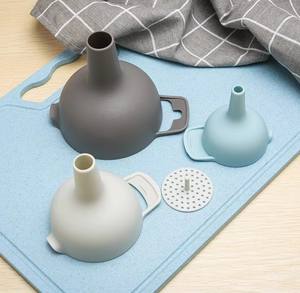 ชุดกรวยพร้อมตัวกรองพลาสติก3ชิ้นอุปกรณ์ครัวที่ถอดออกได้อเนกประสงค์พร้อมตัวกรอง - Product Image 6