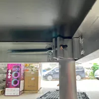 Plateforme de scène portable réglable en alliage d'aluminium 1x2m/1.22x2.44m/1.22x1.22m avec pieds en verre durables, conception modulaire, robuste