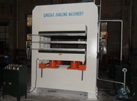 Autre machine à bois, presse à chaud pour la production de contreplaqué