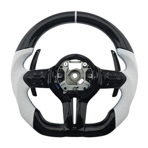 Volante Deportivo de Cuero Negro y Blanco para BMW Serie 5 F30 F10 F32 F90 F80 F82 F87, Estilo M Performance, en Oferta - Product Image 1