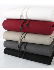 เสื้อฮู้ดดี้ผู้ชายผ้าฝ้ายหนานุ่มสีพื้นหลากหลายสี  คอลเลคชั่นใหม่ประจำปี 2024  ปักโลโก้ตามสั่ง เป็นมิตรต่อสิ่งแวดล้อม - Product Image 6