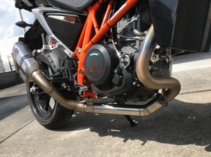 Silencieux d'échappement Slip-On pour <span class=keywords><strong>KTM</strong></span> DUKE <span class=keywords><strong>690</strong></span> KTM690 2012 - <span class=keywords><strong>2018</strong></span> Moto Silencieux Modifier 51MM Alliage de Titane Milieu Lien Tuyau - Product Image 6