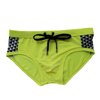 OEM Honara Nouveaux maillots de bain imprimés pour hommes à taille basse, extensibles dans quatre directions, séchage rapide, shorts de plage très élastiques